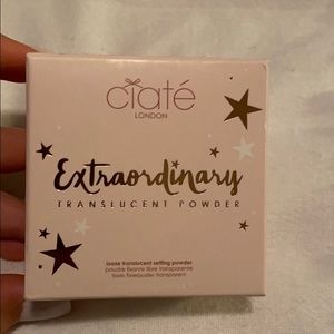 Loose translucent powder *BRAND NEW*